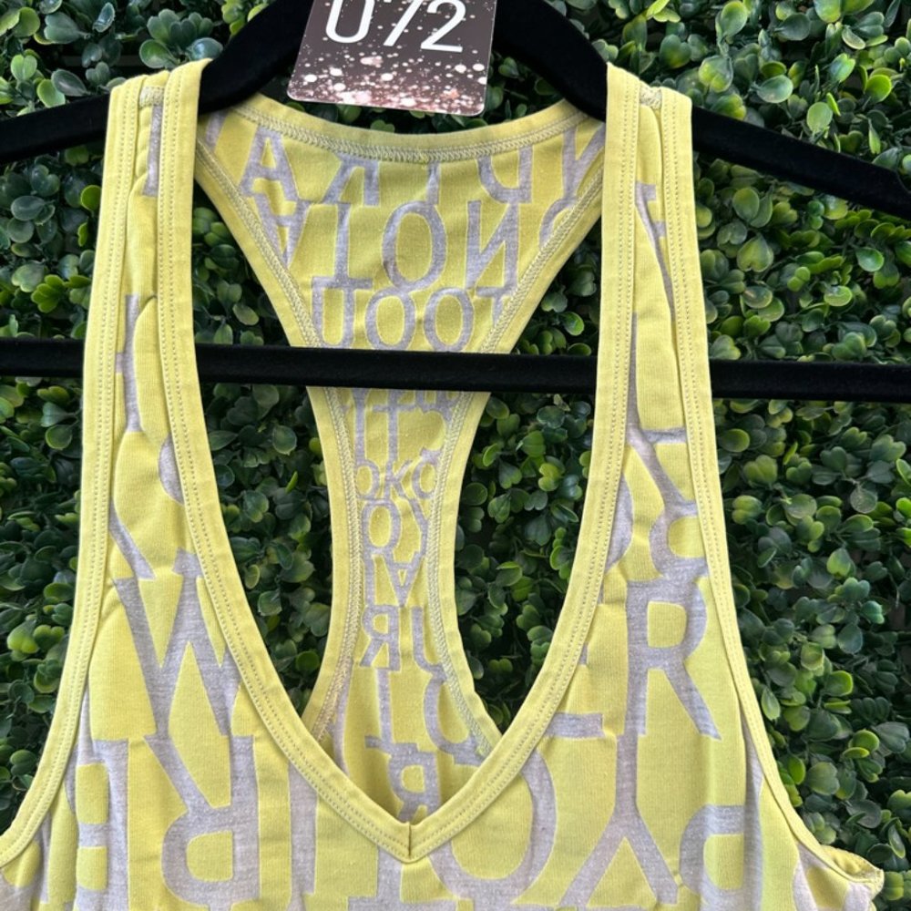 (72) 🍋 LULULEMON Love Tank *Rare Find sz6 - Picture 1 of 6
